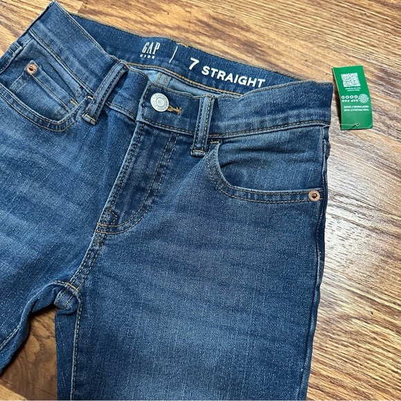 NWT Gap Kids Straight Leg Jeans Size 7 - Picture 3 of 8